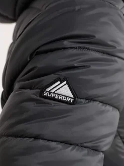 Men Superdry Insulated & Down Fill Jackets><noscript><img width=